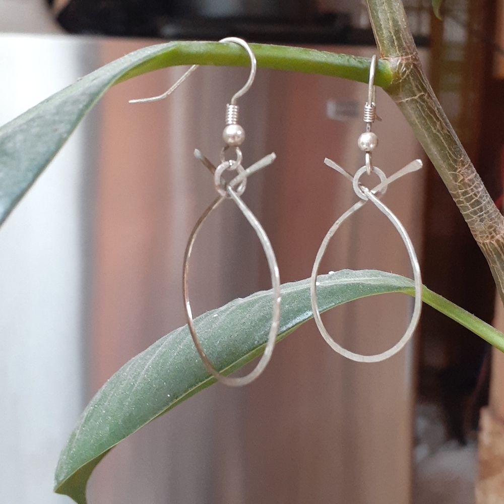 NWT Handcrafted Silver Earrings Set